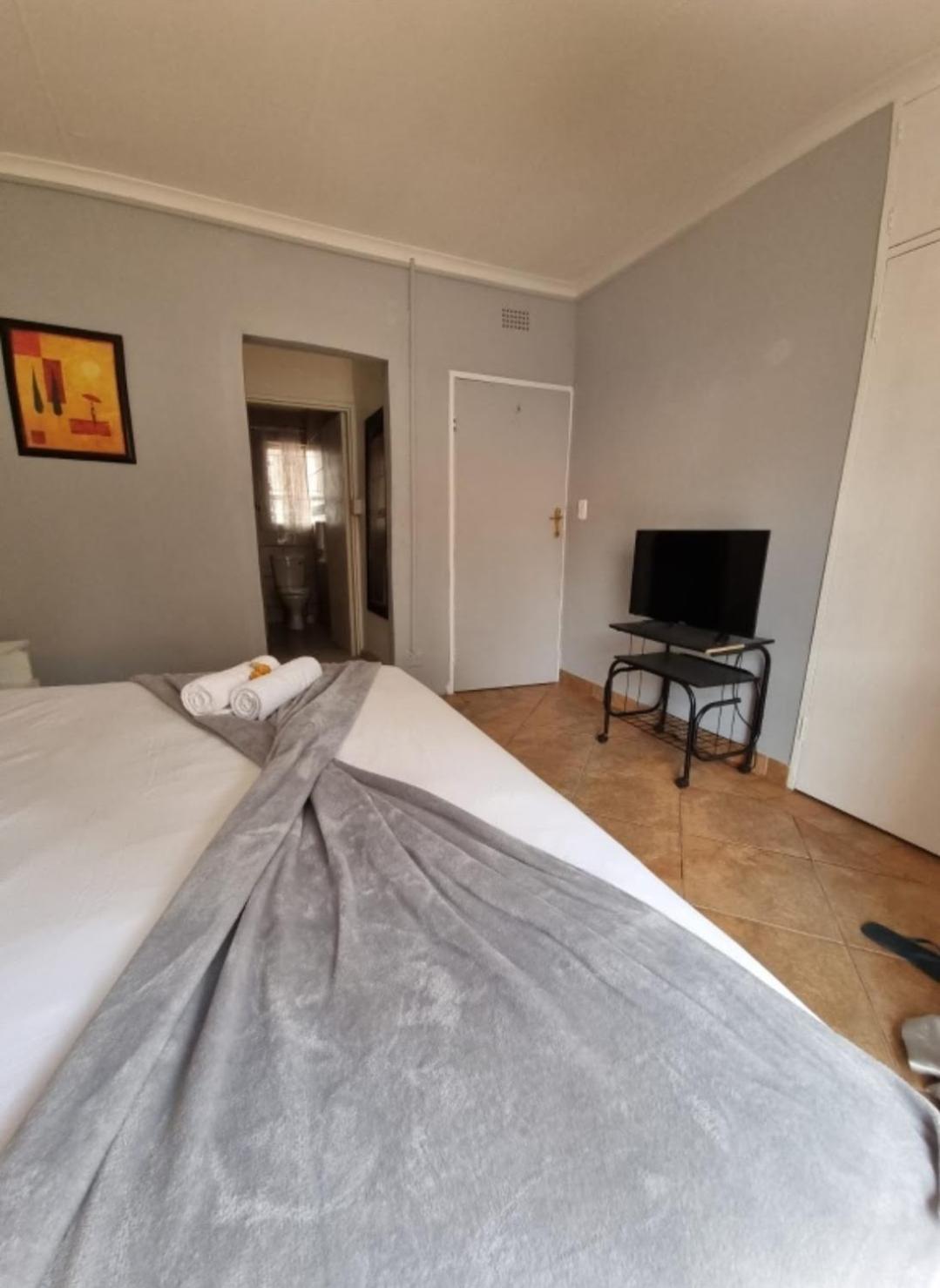 Stay At Home Airport Lodge 肯普顿帕克 外观 照片