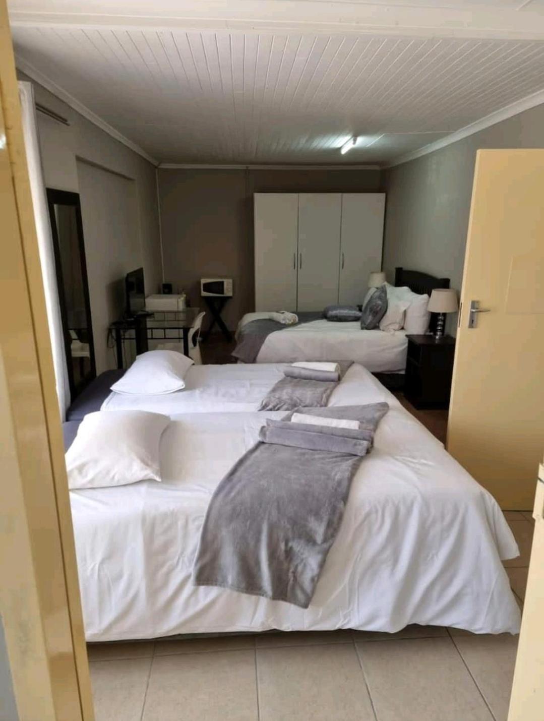 Stay At Home Airport Lodge 肯普顿帕克 客房 照片